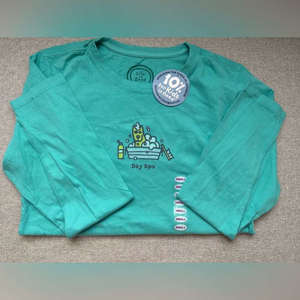 Life is good long sleeve tee